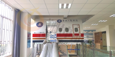 克拉玛依波音B737-800陆地垂危撤离平台